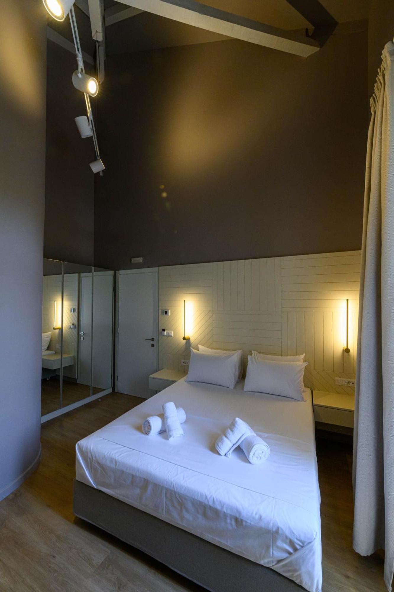 Blueblood - The Rooms Kalamata Ngoại thất bức ảnh