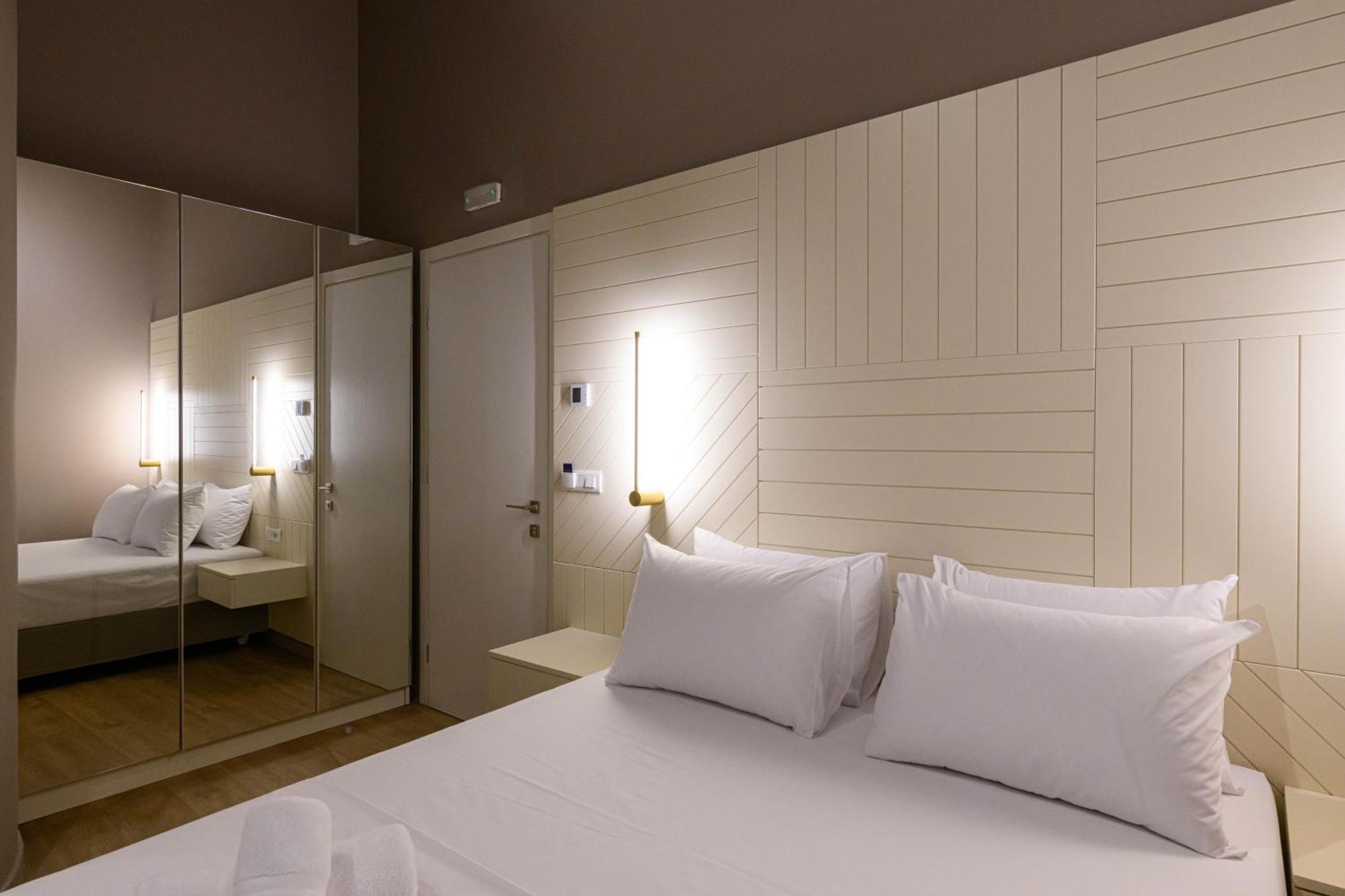 Blueblood - The Rooms Kalamata Ngoại thất bức ảnh