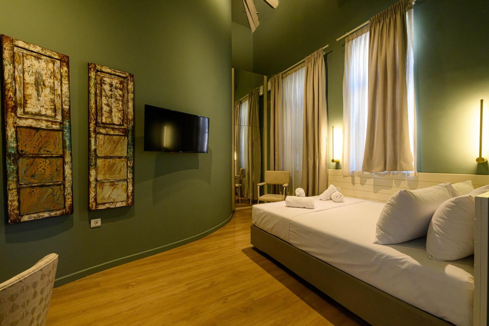 Blueblood - The Rooms Kalamata Ngoại thất bức ảnh