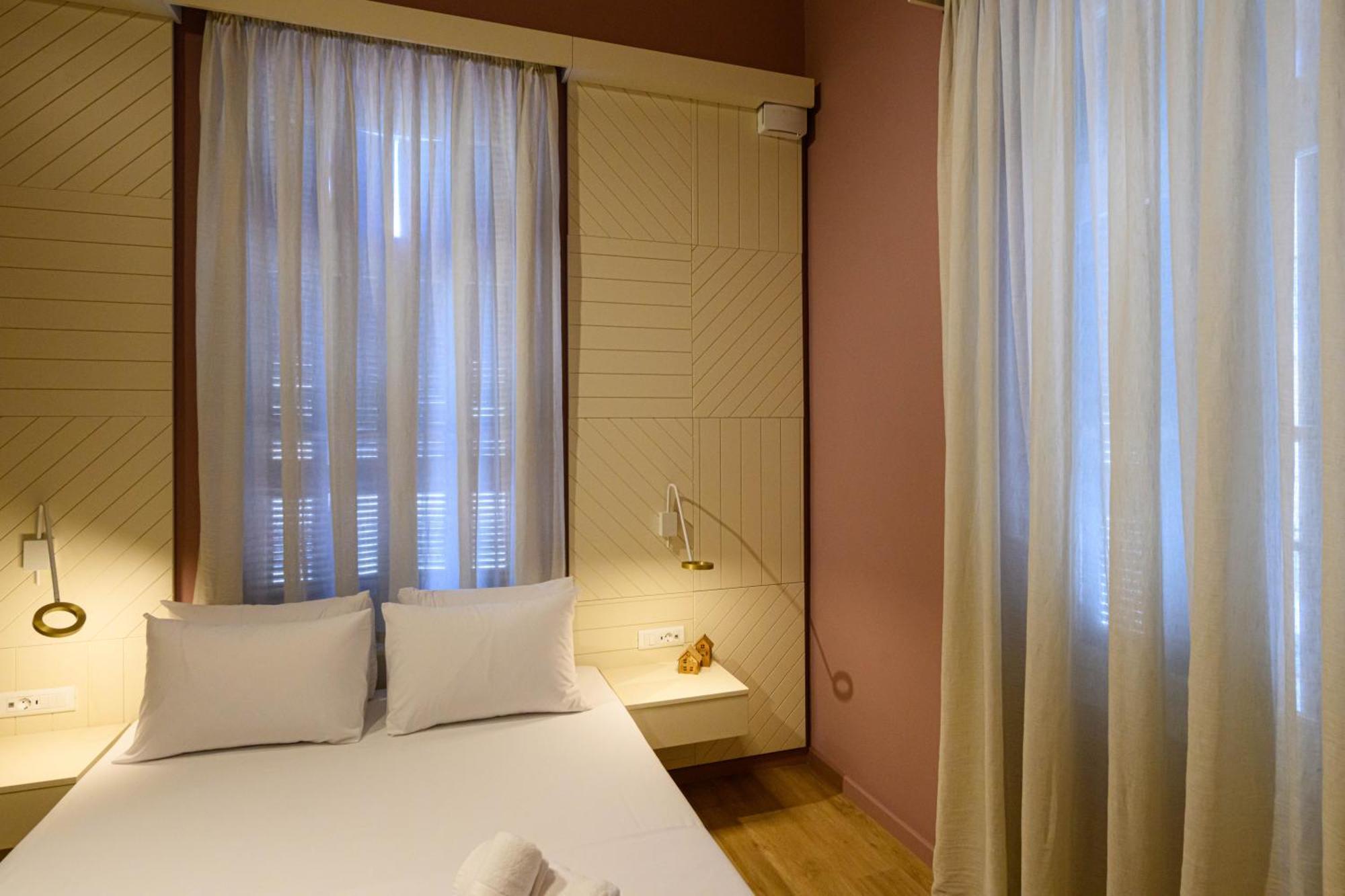 Blueblood - The Rooms Kalamata Ngoại thất bức ảnh