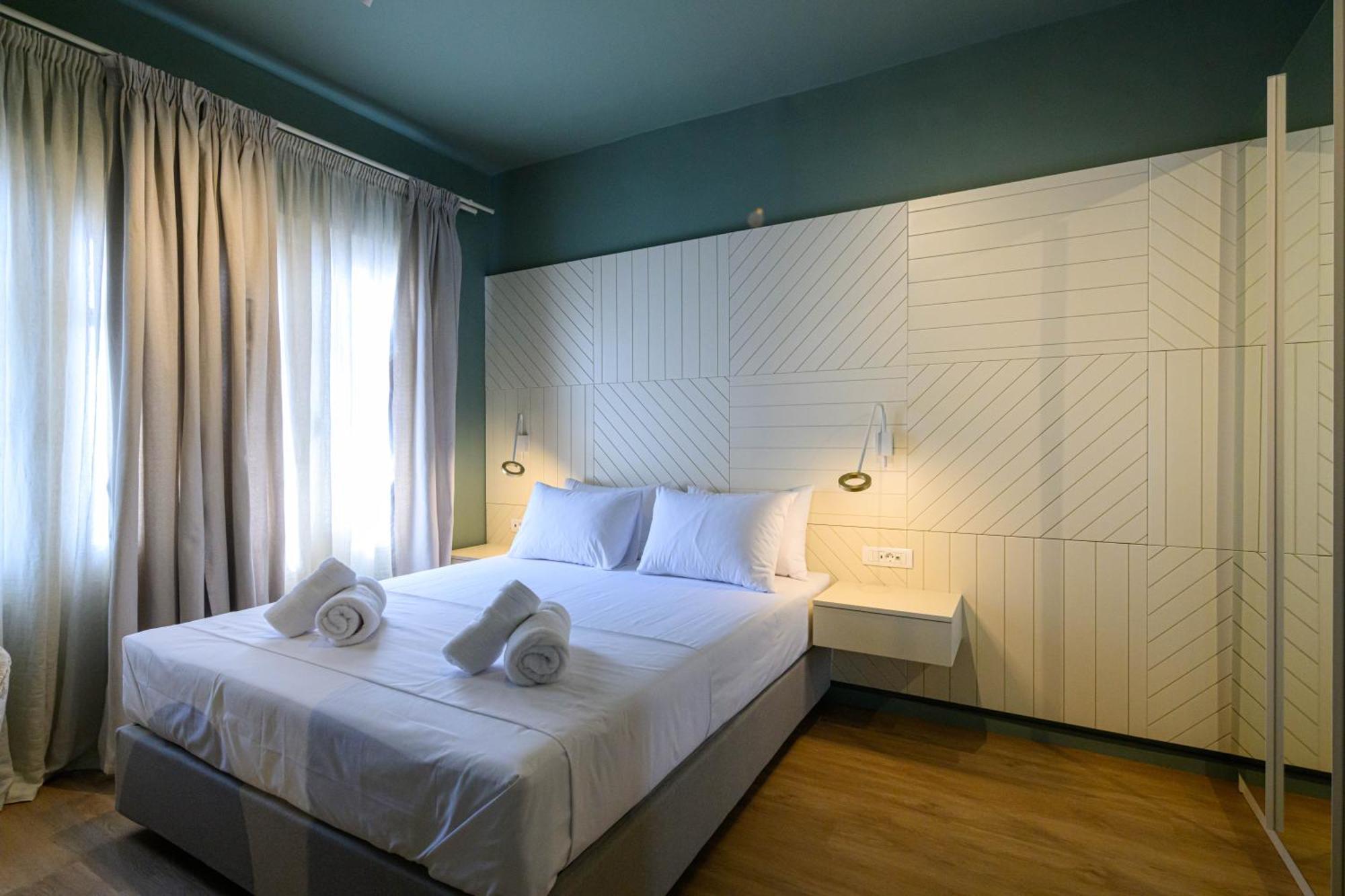 Blueblood - The Rooms Kalamata Ngoại thất bức ảnh